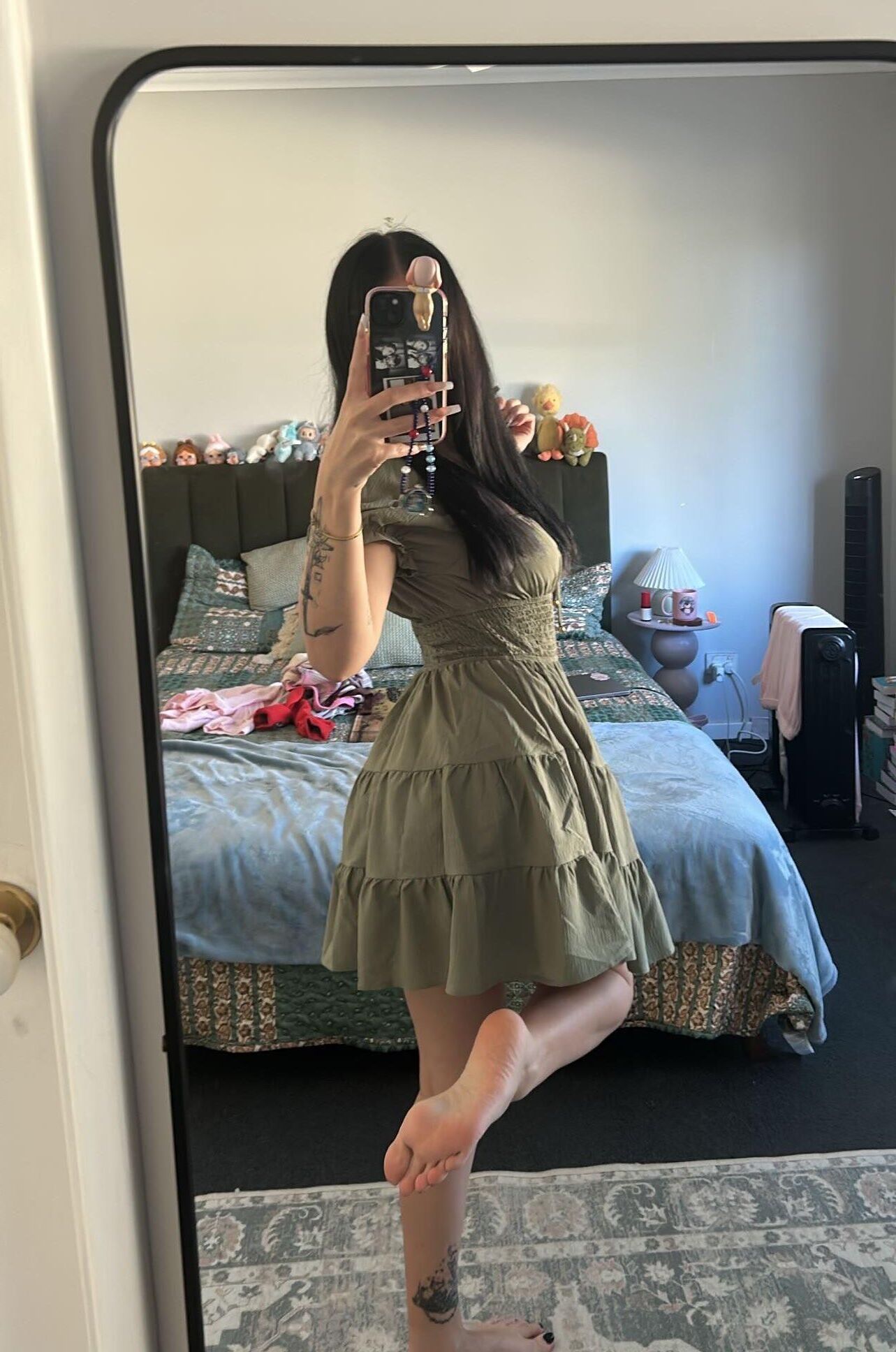 Lilymn Queen of the Pose