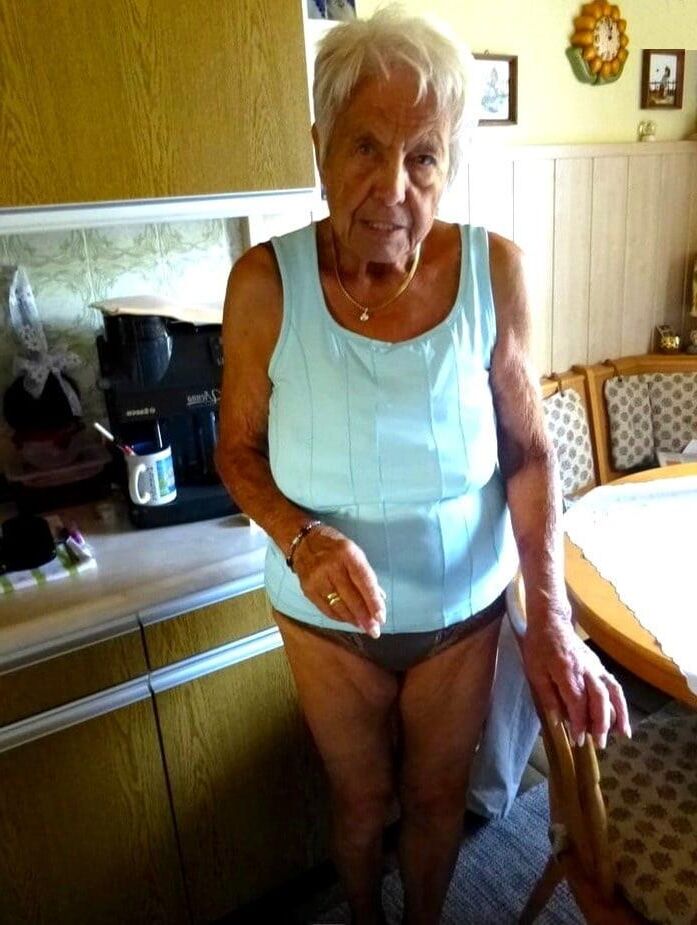 granny paradise 