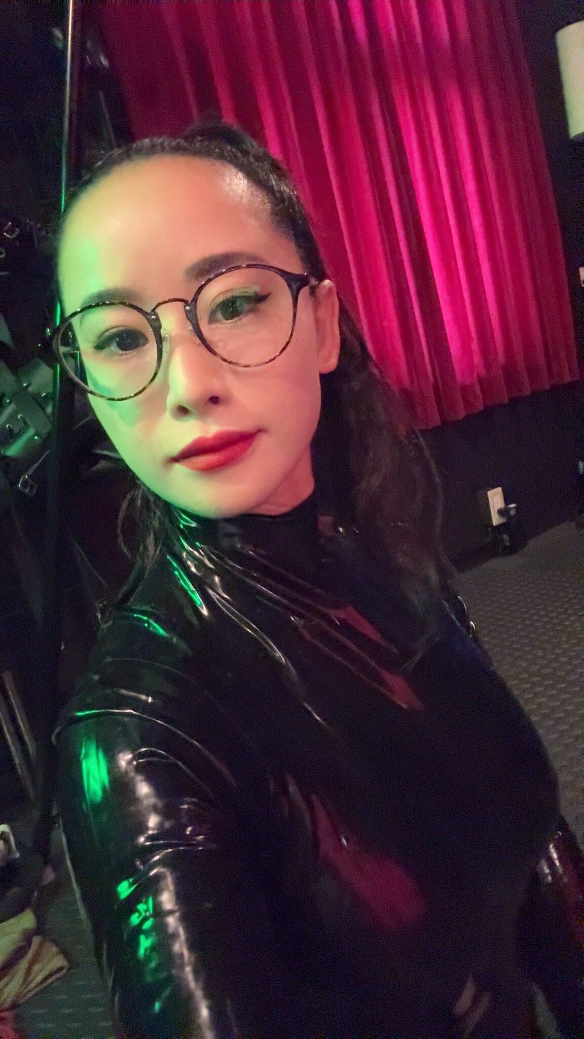 アジア人フェチ