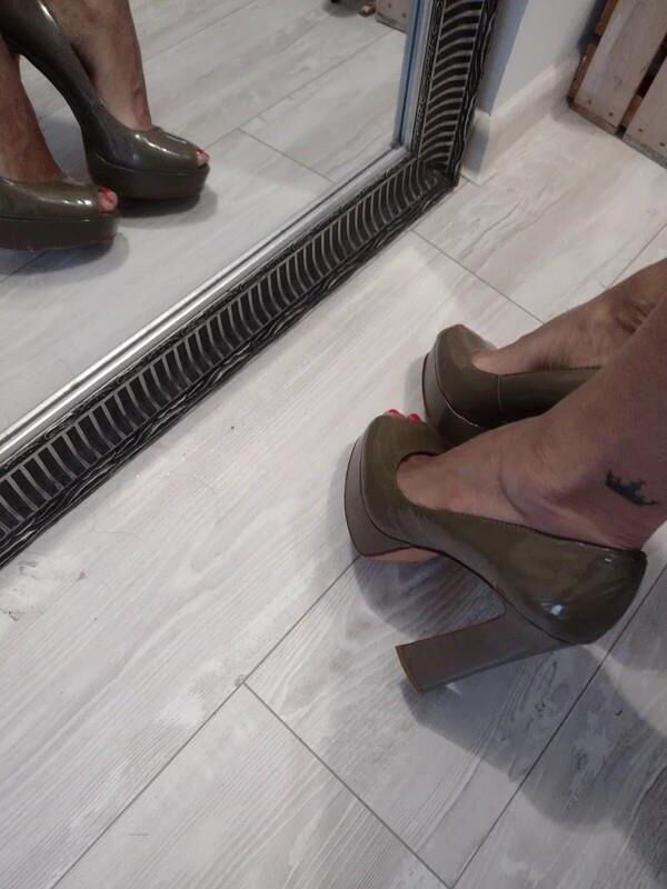 Feet with shoes for fap 