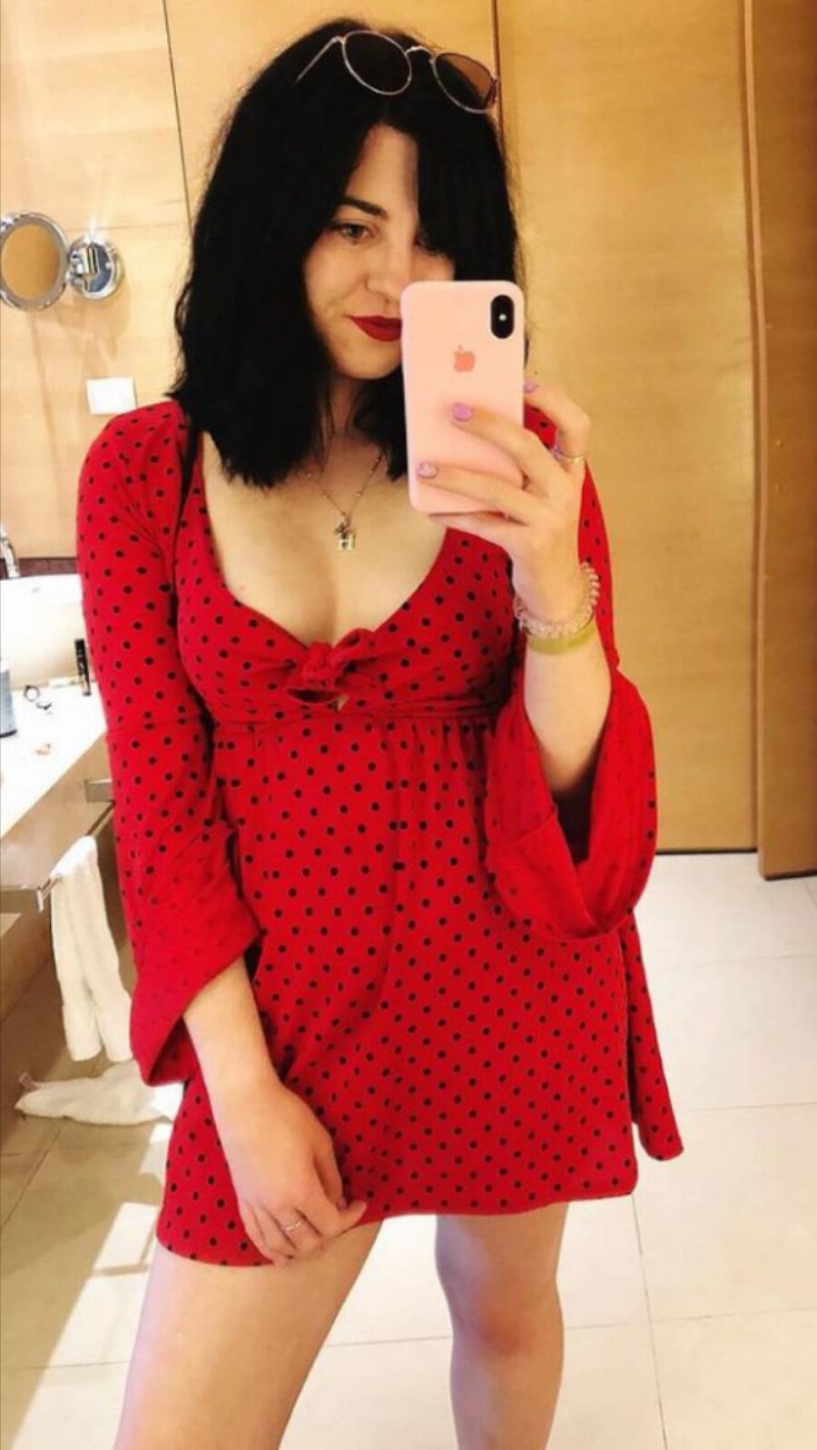 Lindas garotas para me degradar e humilhar