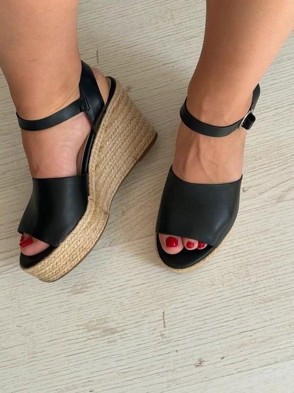 Feet with shoes for fap 