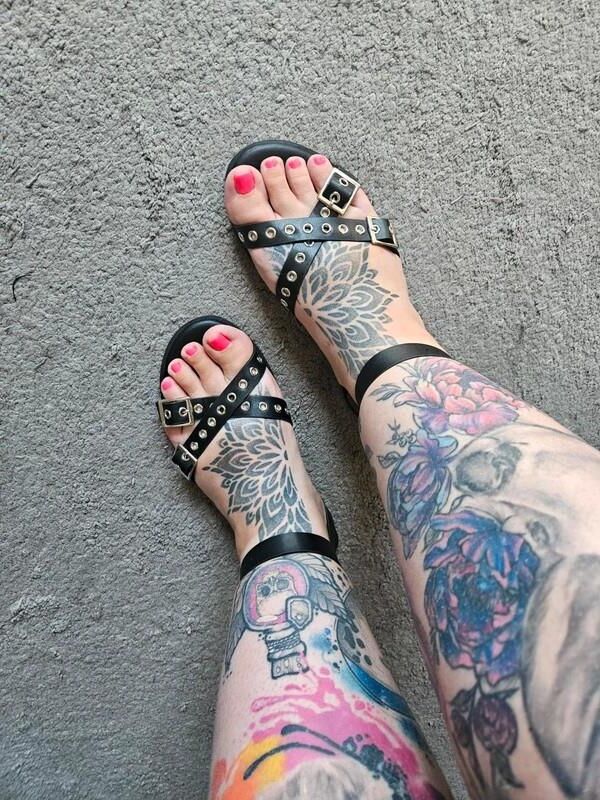 Feet with shoes for fap 