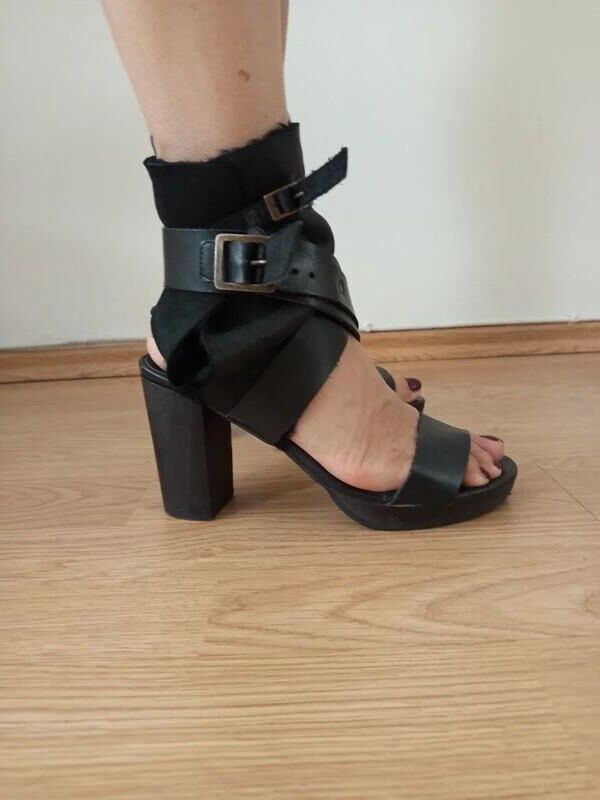 Feet with shoes for fap 