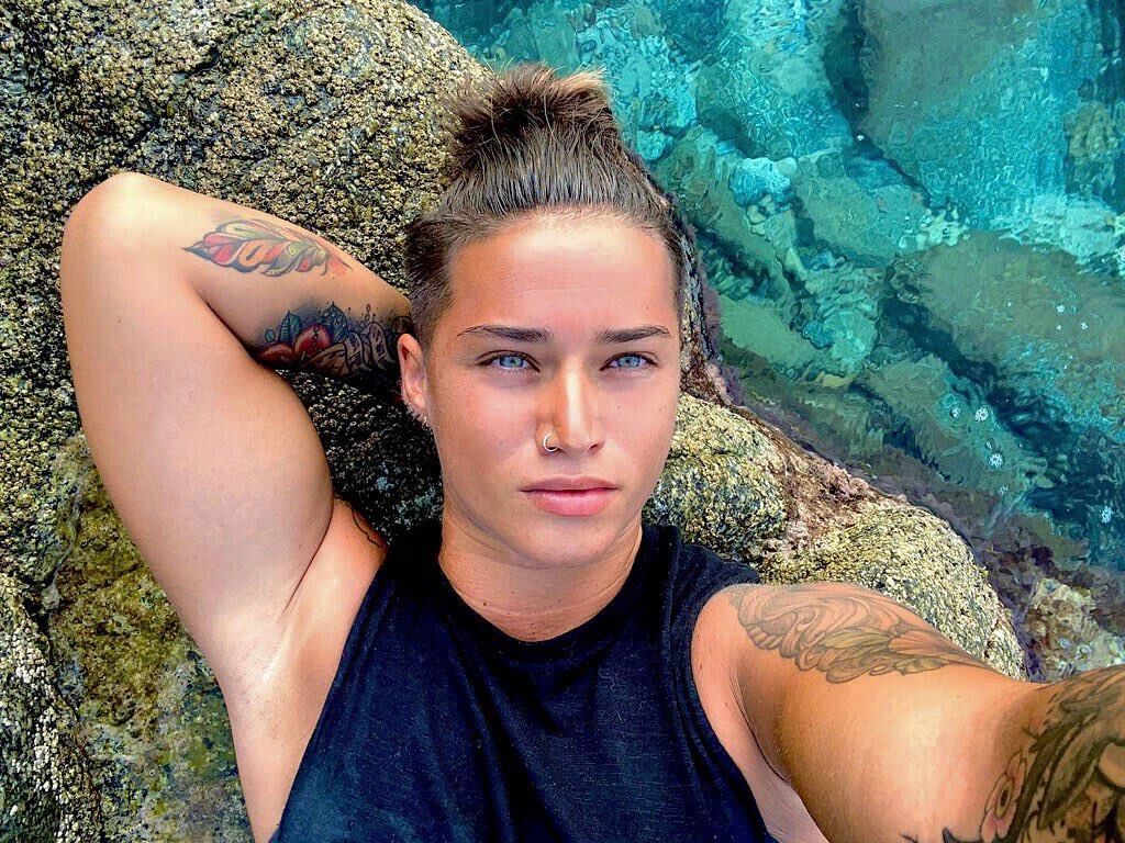 Chicas musculares al azar