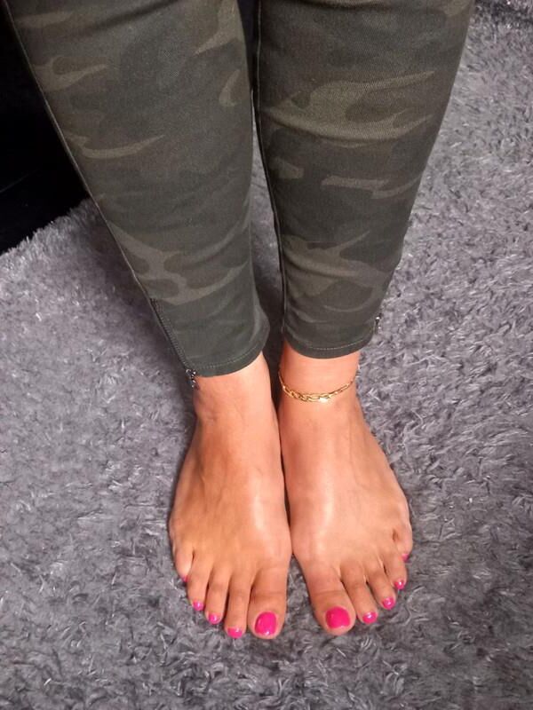 Random feet and fetish pictures 