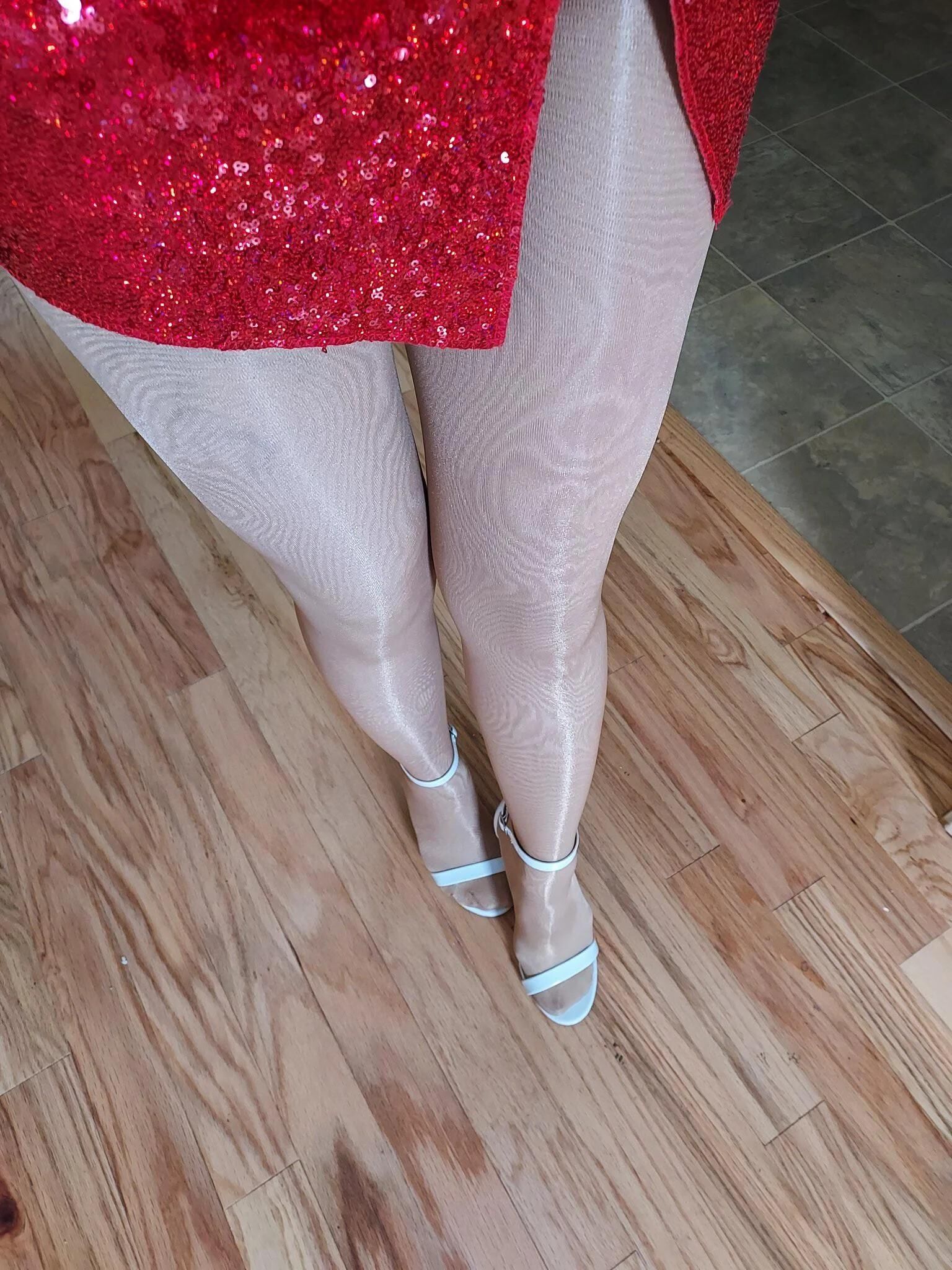 Nylons, nylons nylons