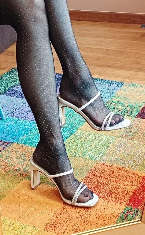 Feet with shoes for fap 