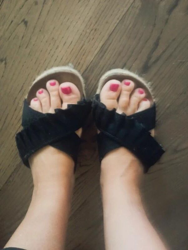 Feet with shoes for fap 