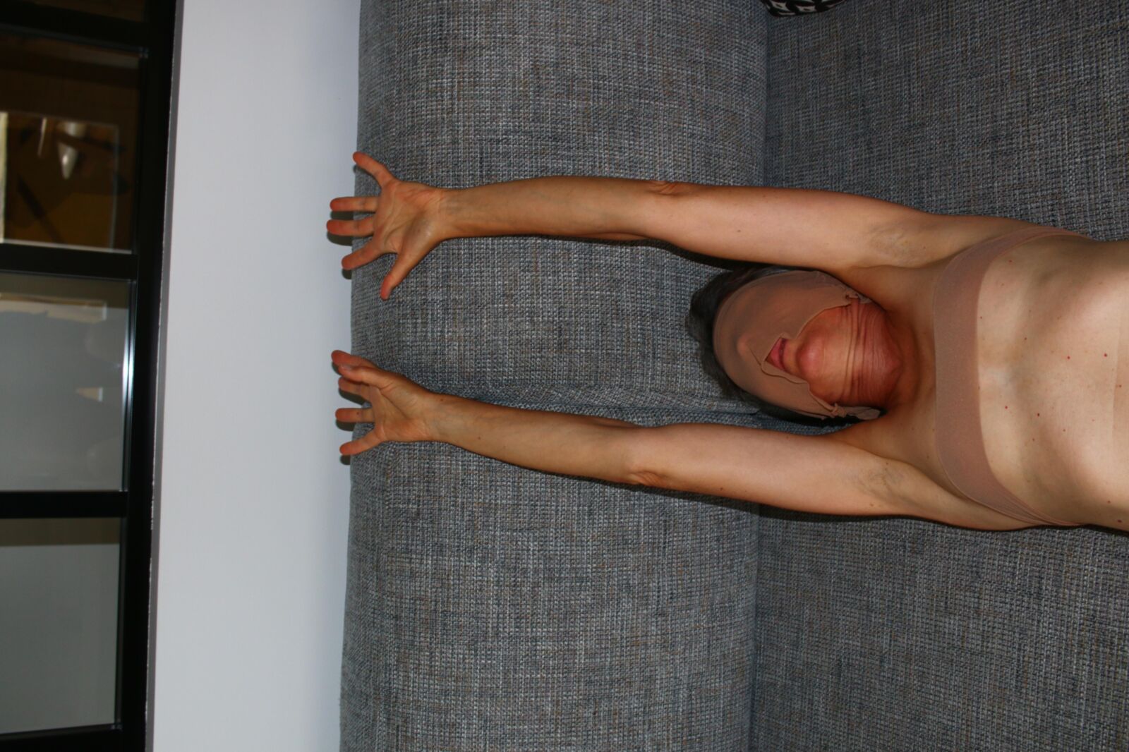 Meine Frau wenige Gramm Nylon bedecken ihr Fickfleisch 