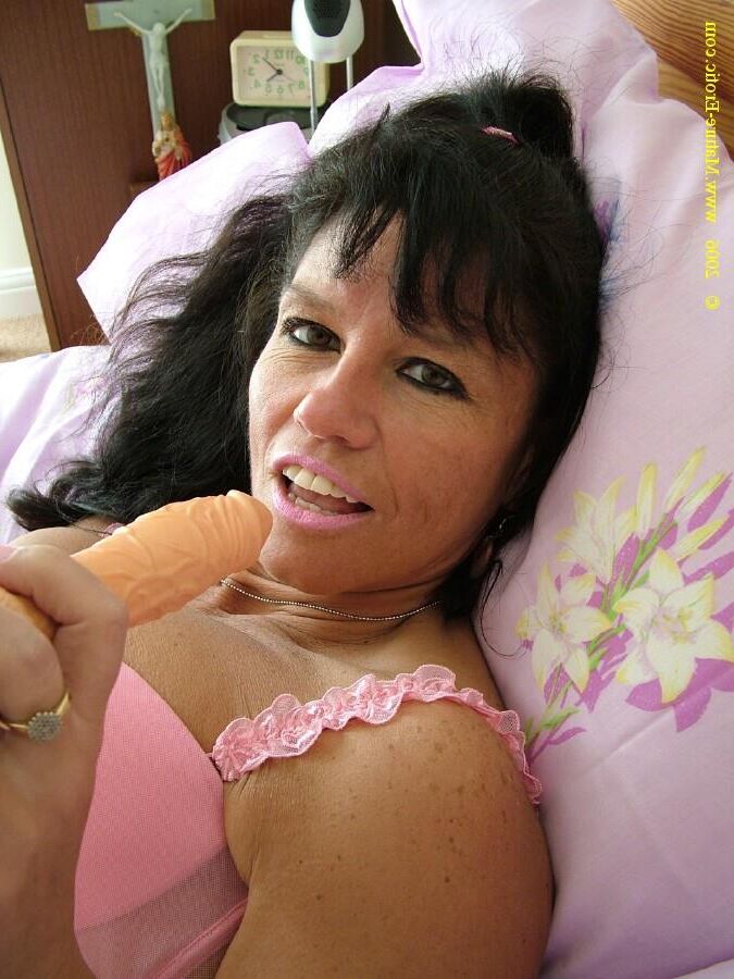 . Kim big, busty and cheerful