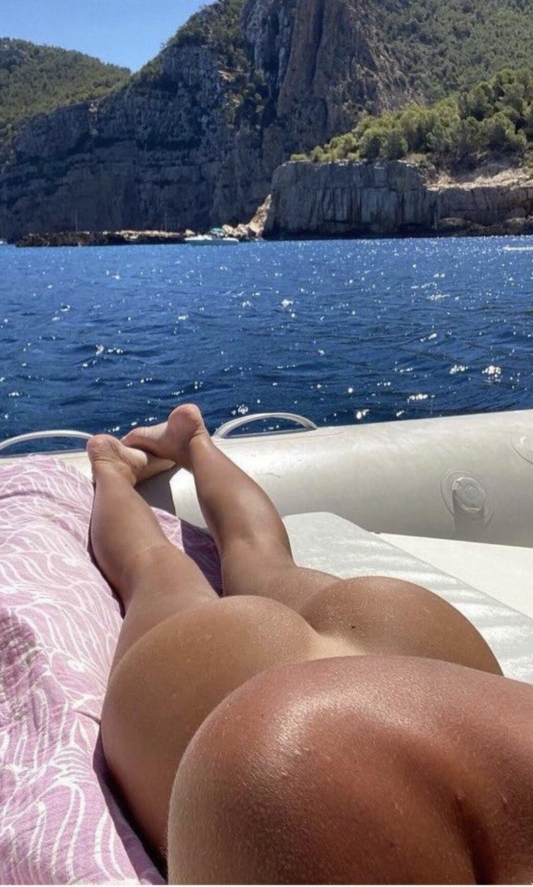 Amazing Legs 