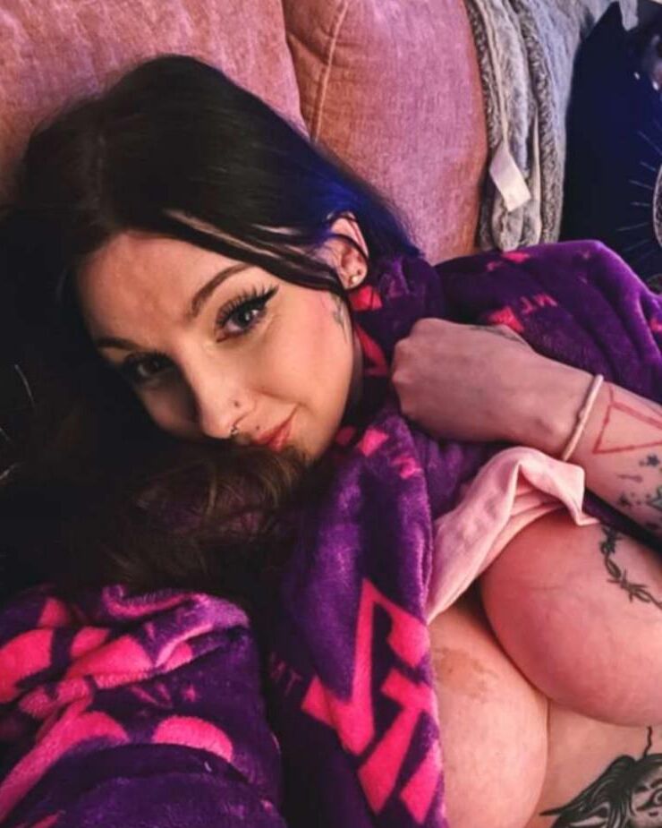 Hannah Hot Trans Goddess