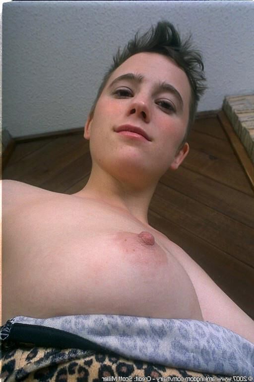 Hairy Tomboy Beauty Caitlin #