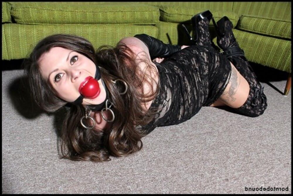 Noses with gags 