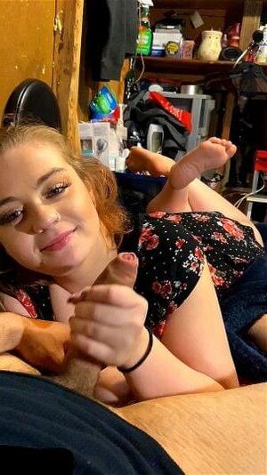 Hot Feet Pose gallery