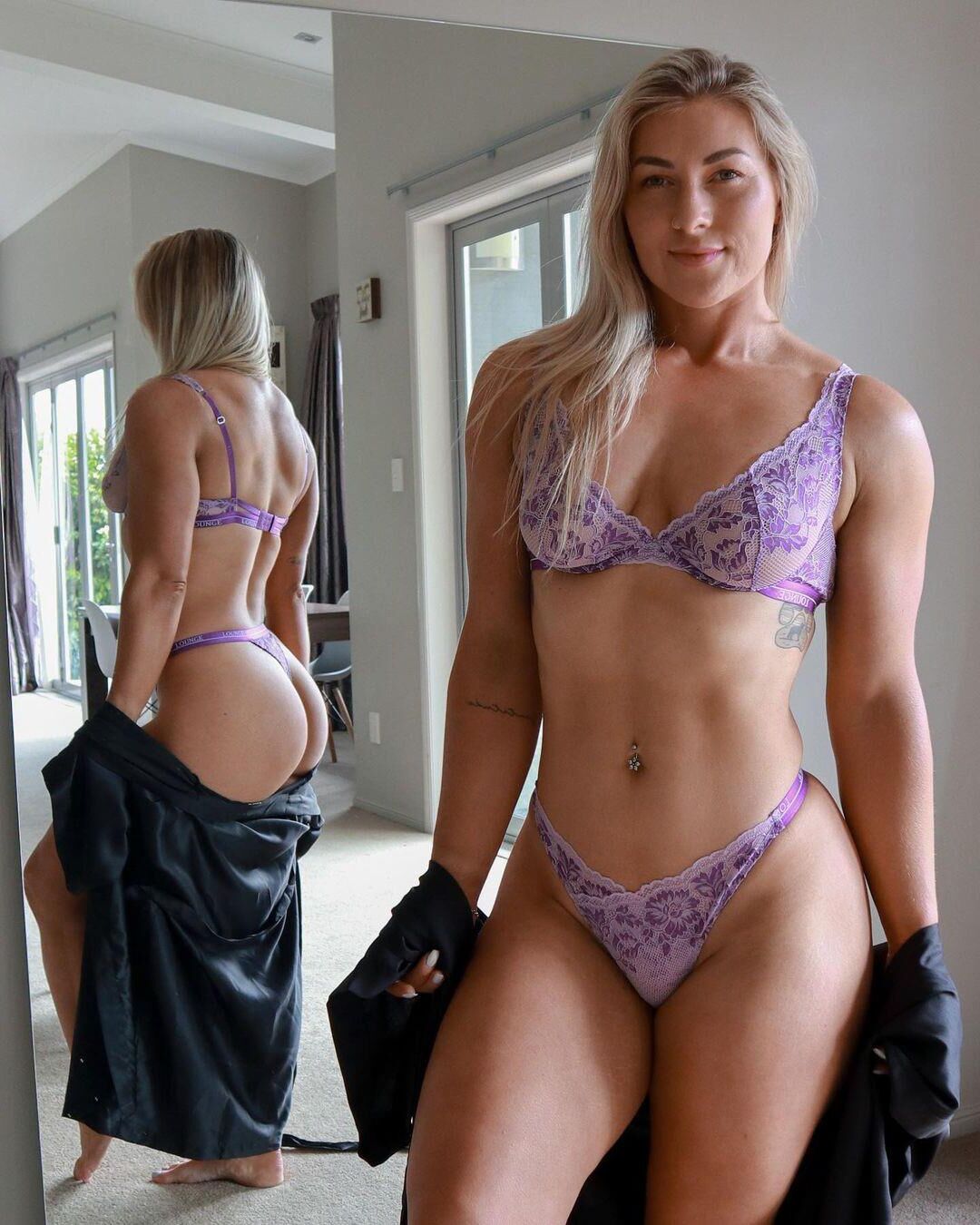 Caity W