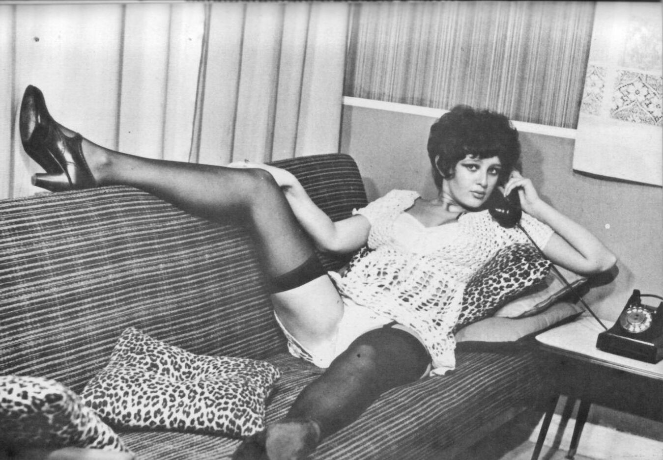 Chicas de nylon vintage