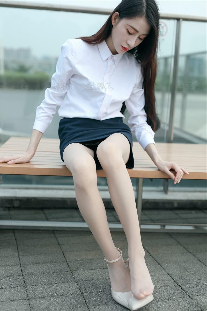 ミニスカート
