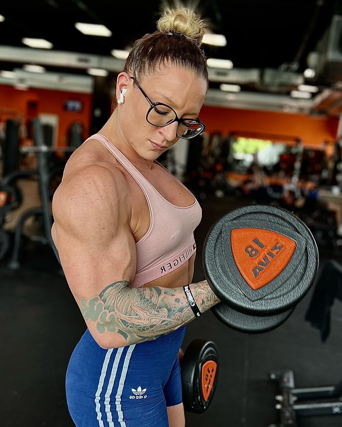 Random Muscle Girls 