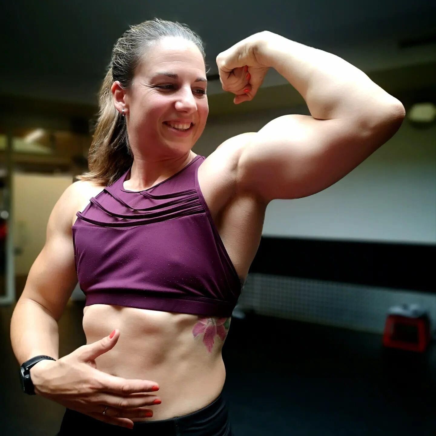 Random Muscle Girls 