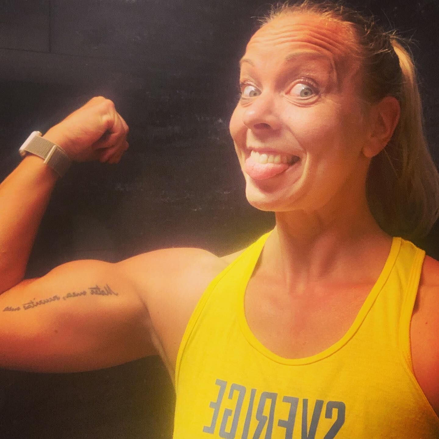 Random Muscle Girls 
