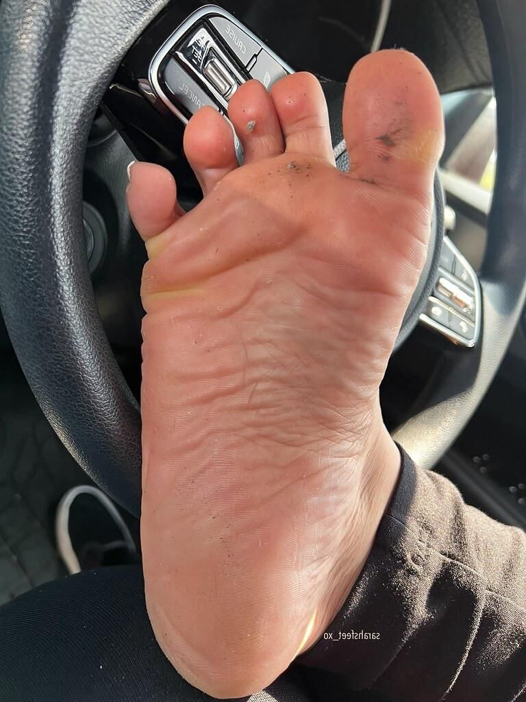 Pieds de filles