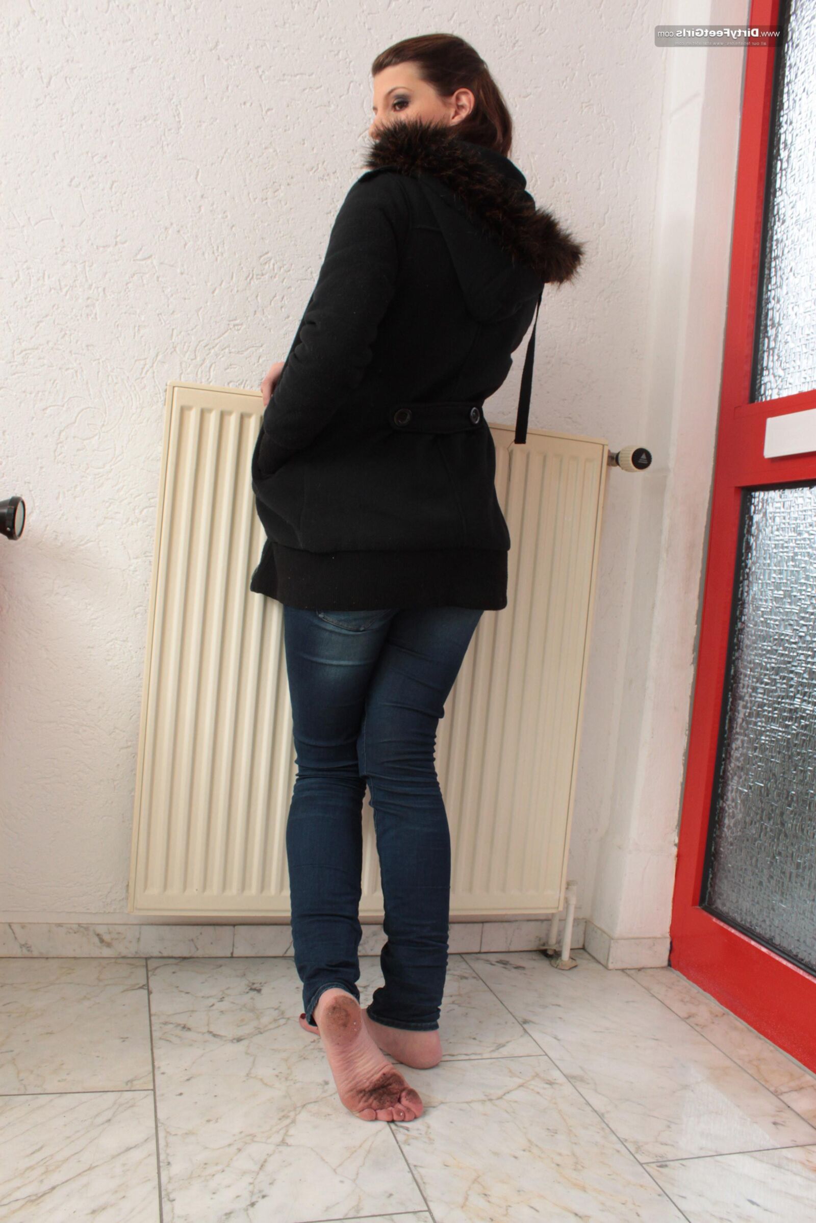 Saskia Dirty Feet Girls